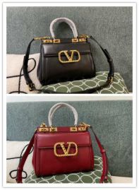 Picture of Valentino Lady Handbags _SKUfw101988434fw
